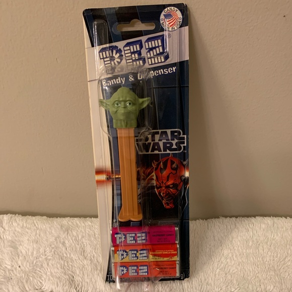 yoda pez dispenser